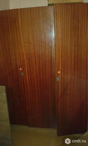 Шкаф трехстворчатый СССР. Фото 1.