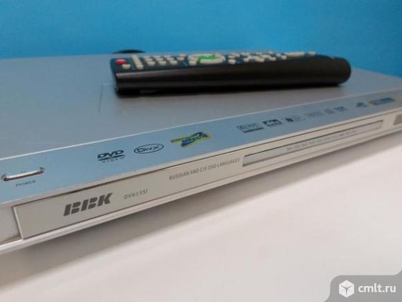 Видеоплеер DVD-плеер BBK DV615SI с Караоке. Фото 1.