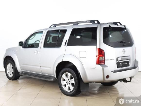 Nissan Pathfinder 2005 2006