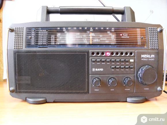 Радиоприемник Merlin World Radio. Фото 1.