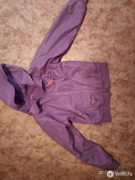 Курточка ветровочка на 4-6лет для девочки. Фото 1.