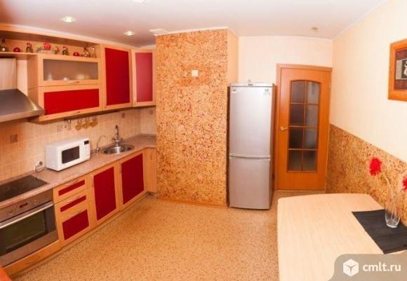 остановка памятник славы. Фото 1.