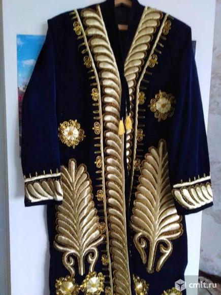 Продаю мужской восточный халат. Фото 1.