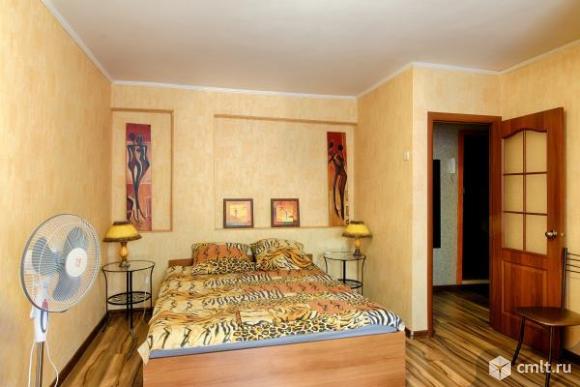 Рядом Цирк!Через дорогу ЖК пять звёзд!ТЦ Европа!Отличная транспортная развязка, в любую точку города. Фото 8.