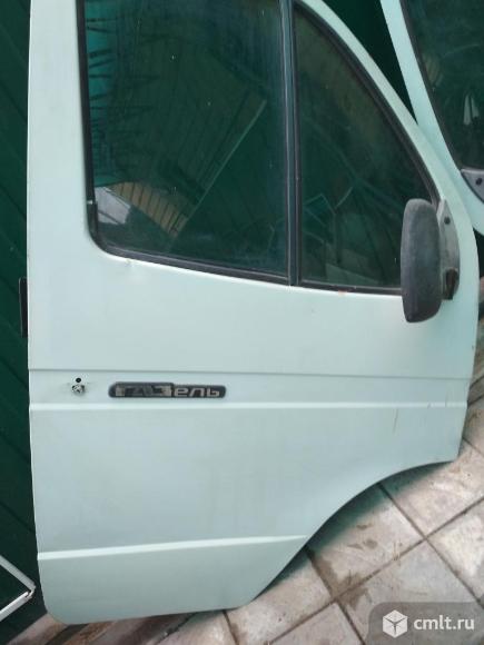 Дверь левая газель бизнес. Левая дверь б/у газель в краснодаре. Передние двери газель 3302 белые. Дверь водительская газель 3302. Дверь газ 3302 правая.