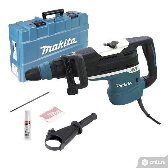 Перфоратор Makita HR5212C. Фото 1.