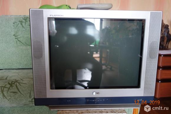 Телевизор кинескопный цв. LG CT21Q41KE. Фото 1.