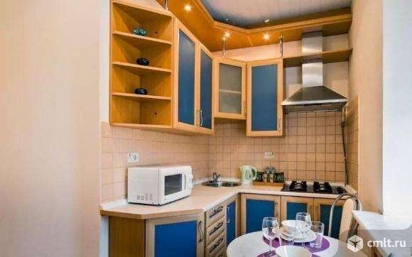 Остановка Гвардейский переулок! Рядом магазины, парк Алые Паруса.. Фото 1.