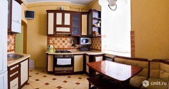 Остановка бульвар Победы,ТРЦ Арена,ТРЦ Линия. Фото 6.