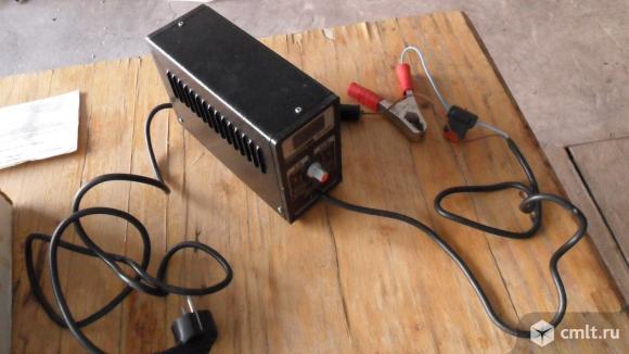 Астро зу 3001. Зарядник астро зу 3002. Зарядное устройство дерево. Зарядное устройство астро зу-3001. Астро зу 3001.