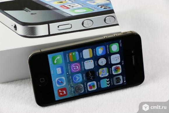 Смартфон Apple iPhone 4S 16Gb Black. Фото 1.