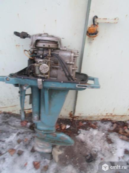 Лодочный мотор "Вихрь 25". Фото 1.