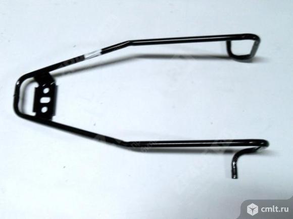 Держатель (кронштейн) запасного колеса микроавтобусов Газель. Фото 1.