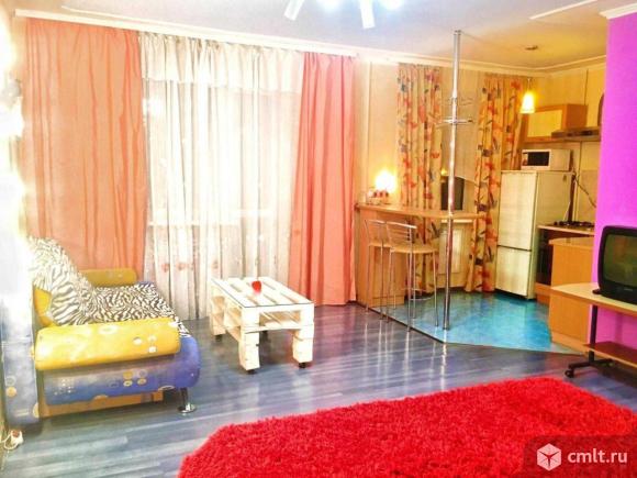 Не большая, но очень уютная квартира-студия,згт.Остановка пр-кт Труда.Рядом Политехнический институт. Фото 1.