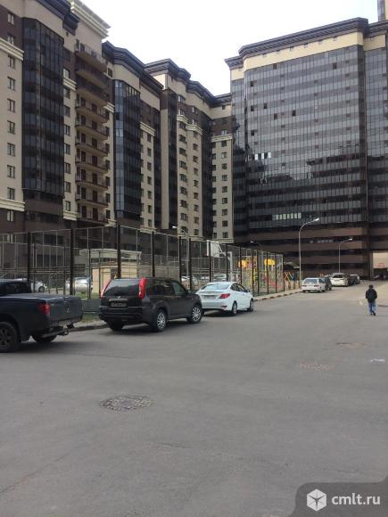 2- комнатная квартира 62,5 кв.м по улице Московский проспект. ТРЦ Московский проспект.. Фото 1.