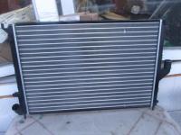 для Renault Sandero Logan радиатор охлаждения номер 2140000Q2M, 214104AA0A, 214104453R, 2140000Q2M, 8200735038 Для моделейLADA Largus 12-, Nissan Almera G15 (RUS) 12-, Renault Logan, Renault Log