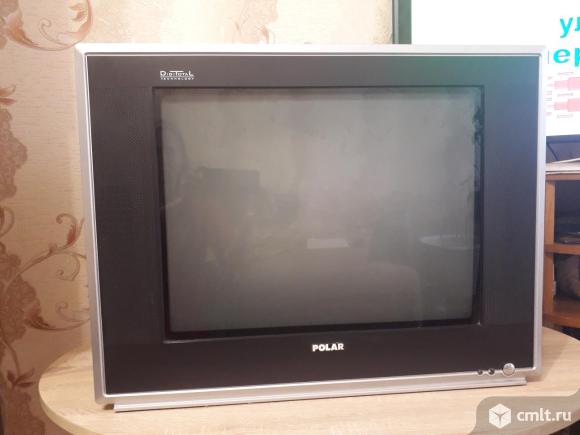 Телевизор цветной с плоским экраном