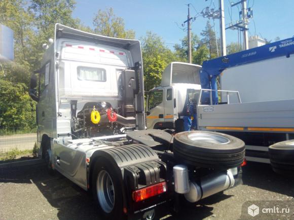 Тягач 4х2 Foton Auman EST A. Фото 4.