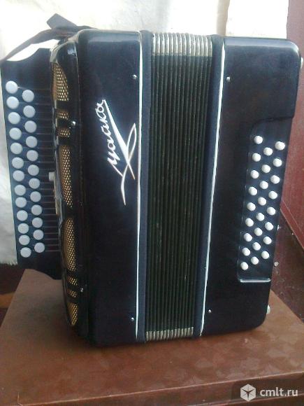 Гармонь "Чайка". Фото 1.