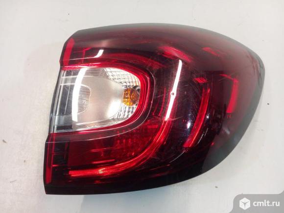 Фонарь правый внешний RENAULT KAPTUR 16- б/у 265506738R 4*. Фото 1.