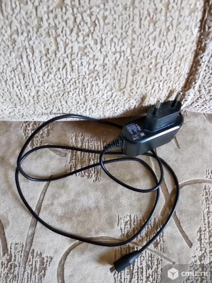 Зарядка для сот тел. Фото 1.