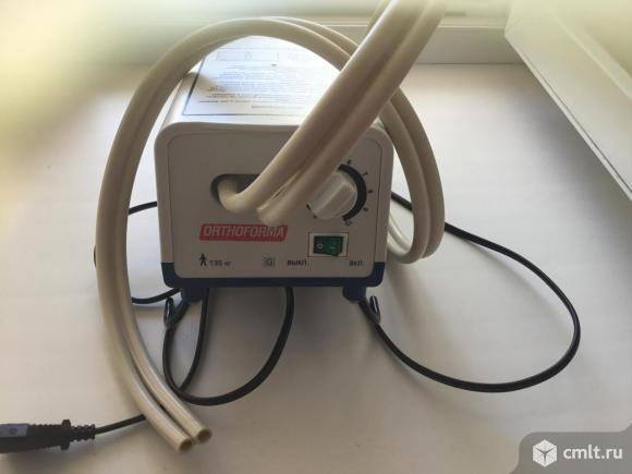 Компрессор для противопролежнего матраса. Фото 1.