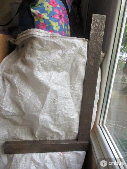 Угольник. Фото 1.