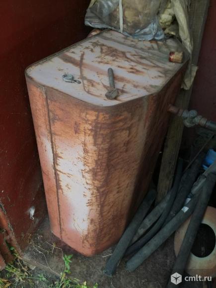 Бак для душа. Фото 1.