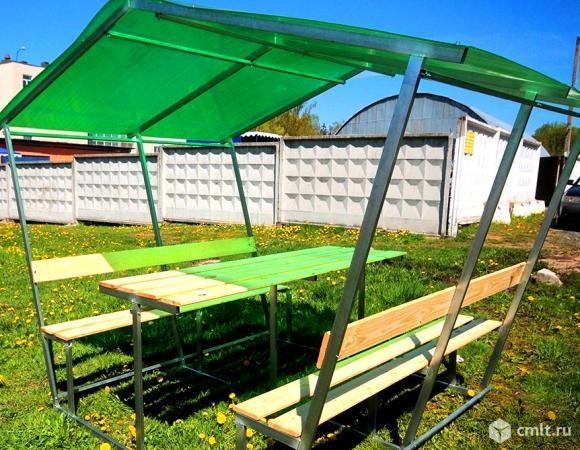 Беседки с лавочками. Фото 3.