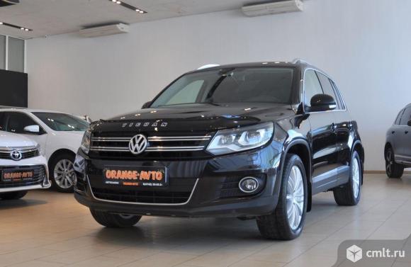 Volkswagen Touareg - 2013 г. в.. Фото 1.