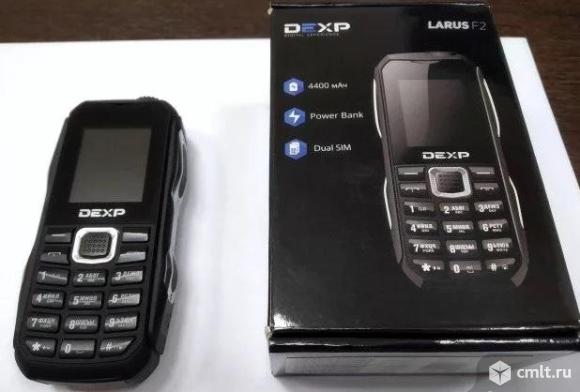Как новый,  4400 мА*ч сотовый телефон DEXP Larus F2 черный. Фото 1.