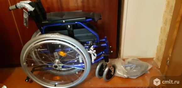 Продаю инвалидную коляску.. Фото 1.