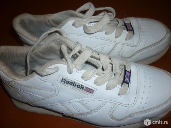 Кроссовки Reebok. Фото 1.