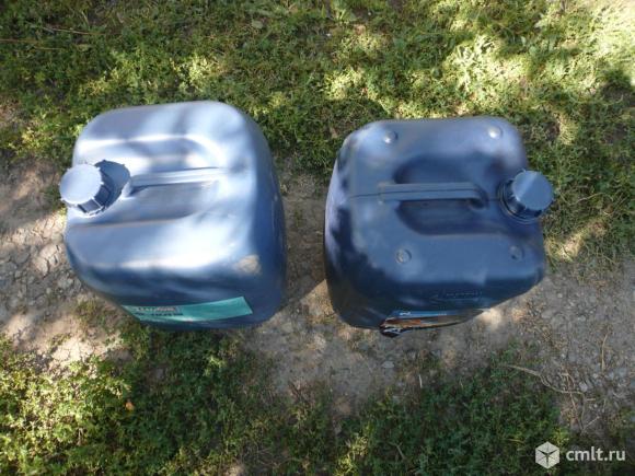 Канистра пластиковая 50 л. 30 л.. Фото 4.