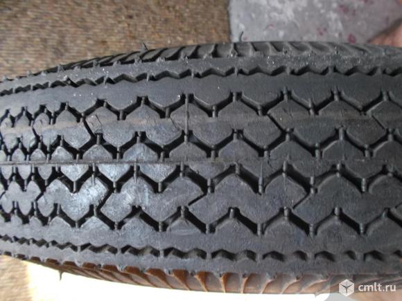 Колесо и шина с камерой на Запорожец заз. Фото 1.