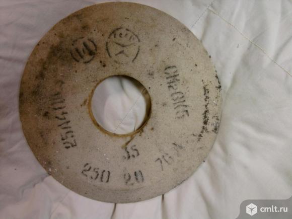 Продаётся абразивный камень на точило. Фото 1.