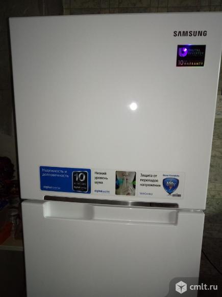Холодильник Samsung. Фото 1.