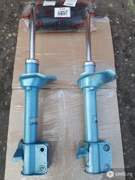 Амортизаторы Kayaba New Subaru Forester задние. Фото 1.