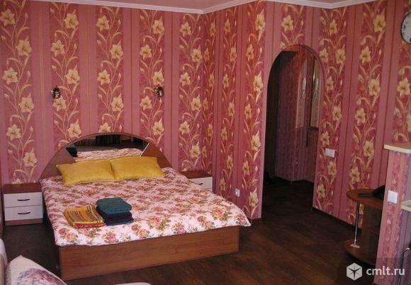 1-кв,30 кв.м.остановка минская,ВУНЦ ВВС ВВА. Фото 1.