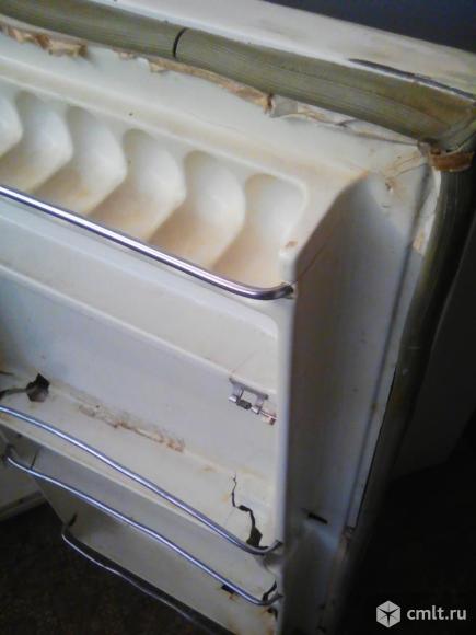 Холодильник Полюс СССР рабочее состояние. Фото 3.