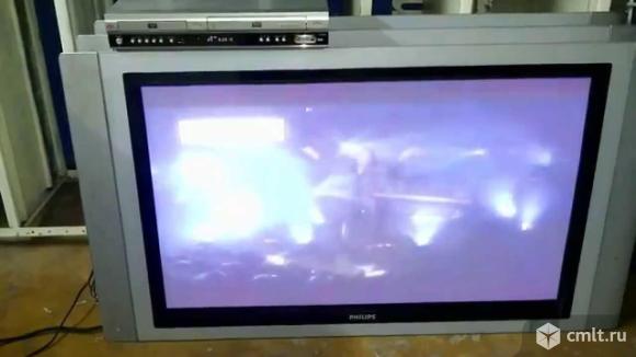 Плазма 106 см Philips 42PF7321. Фото 1.