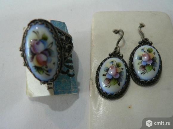 Украшения из финифти. Фото 6.