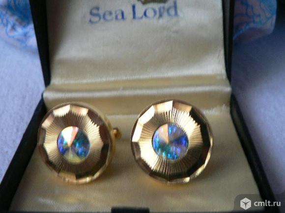 Запонки. Фото 1.