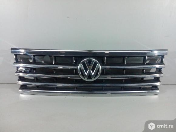 Решетка радиатора VW TOUAREG 18- R-LINE б/у 760853651LRYP 2K5853600DPJ 3*. Фото 1.