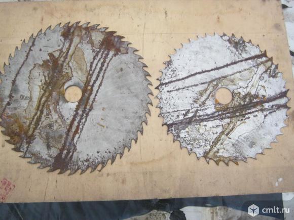 Диски циркулярных пил и ножи.. Фото 1.