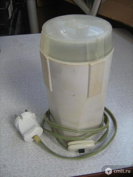 Кофемолка ЭЛМАЗ. Фото 1.