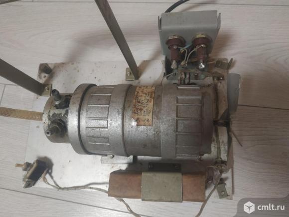 Вакуумная установка. Фото 1.