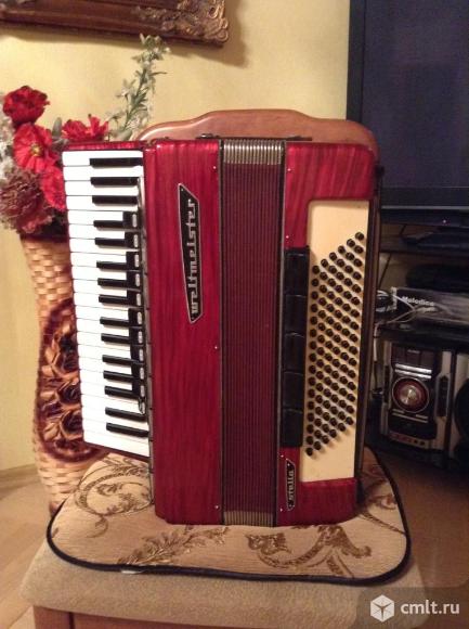 Аккордеон немецкий концертный "Weltmeister" Stella 7/8. Фото 1.