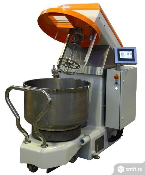 требуется тестомес