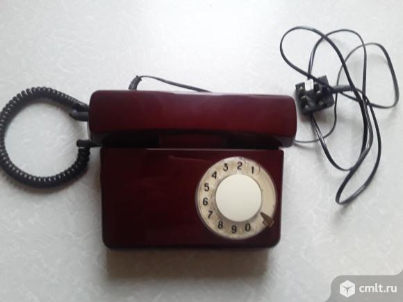 Стационарный дисковый телефон Тюльпан-01. Фото 1.